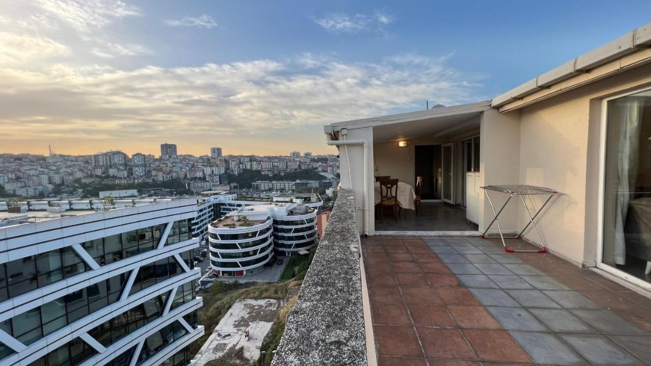 200 M2 Muhtesem Cati Kati, Roof Apartman Isztambul Kültér fotó