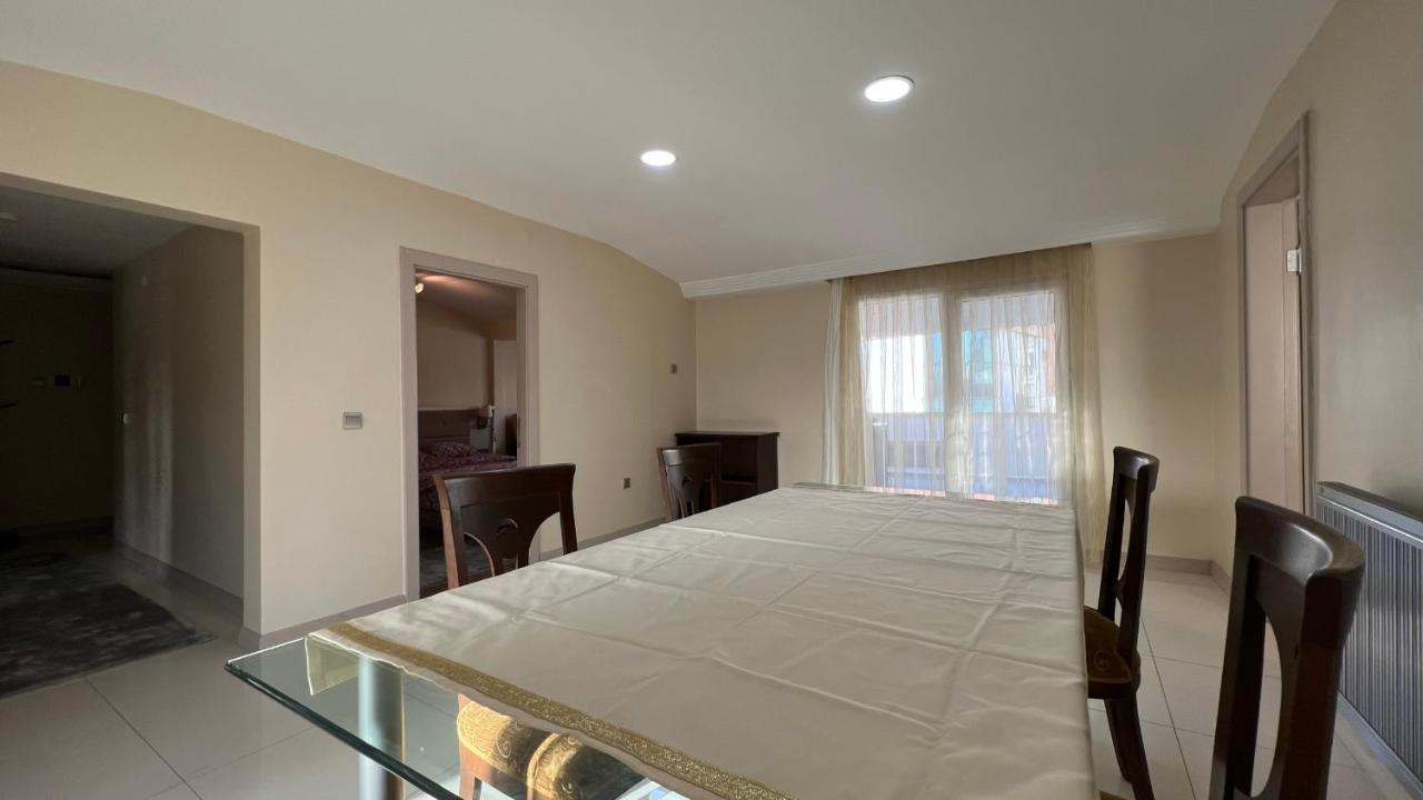 200 M2 Muhtesem Cati Kati, Roof Apartman Isztambul Kültér fotó